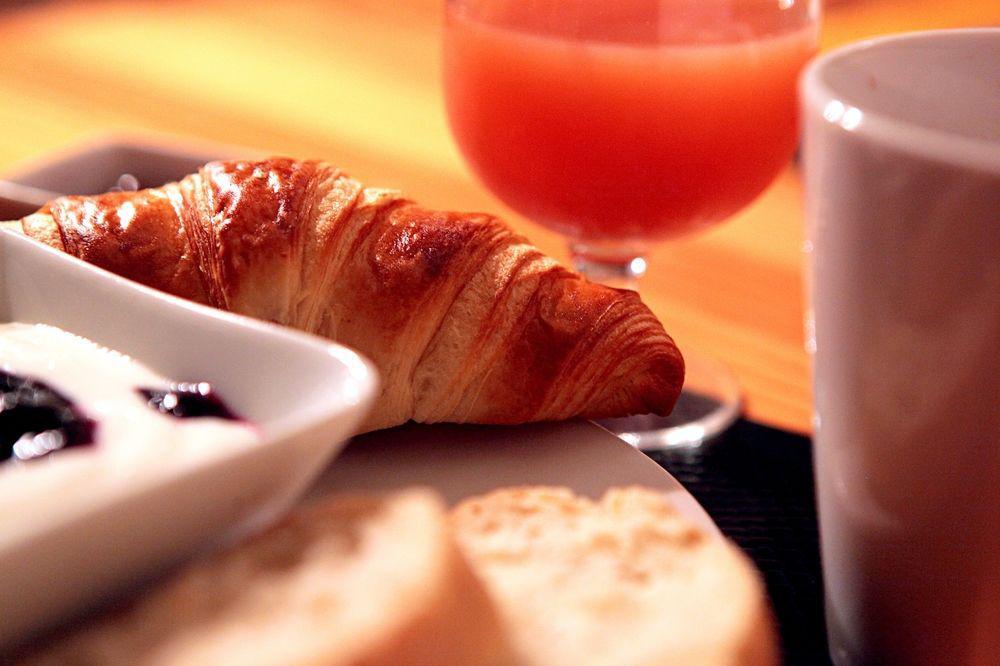 Logis Hotel Restaurant Auberge De L'Espinouse Fraisse-sur-Agout Zewnętrze zdjęcie