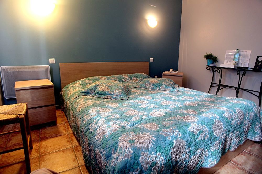 Logis Hotel Restaurant Auberge De L'Espinouse Fraisse-sur-Agout Zewnętrze zdjęcie
